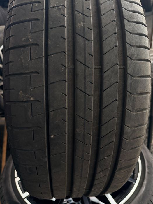 Jante Originale BMW X5 G05 / X6 G06 M Sport 742M R22 + Anvelope Pirelli