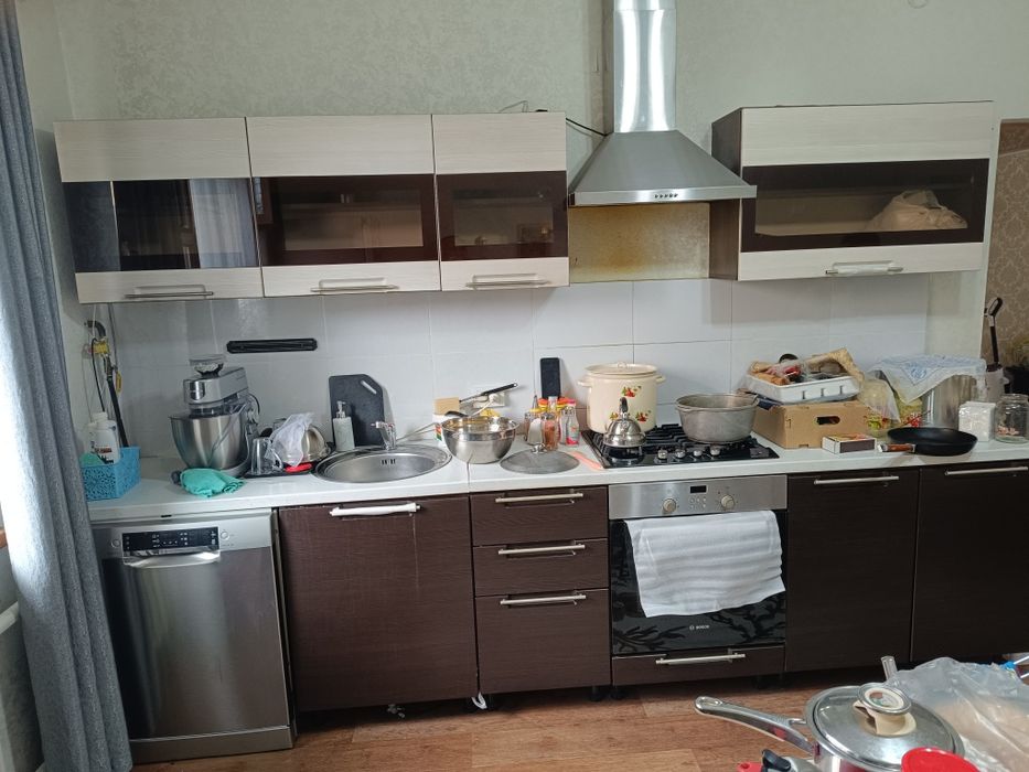 Продаётся кухонный гарнитур