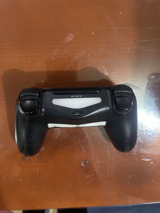 Vand Maneta PlayStation 4