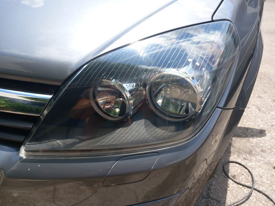 Почистване и полиране на фарове / стопове, външно