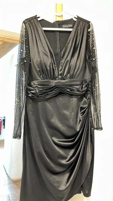 Vând rochie mărimea 44