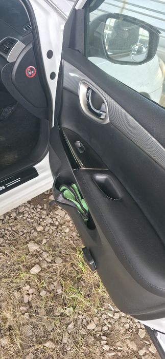 Продам машину Nissan sentra  2014
