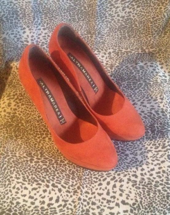 Високи обувки, номер 36