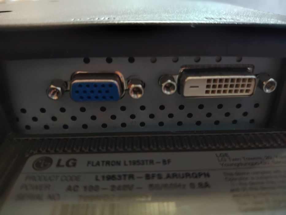 монитор LG L 1953 TR- BF