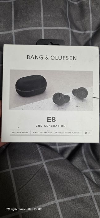 Casti Bang&olufsen E8
