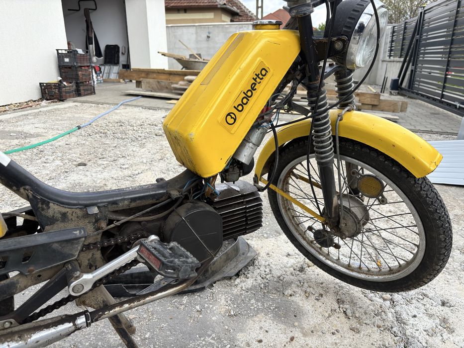 Jawa Babetta 210 (1997) - Moped clasic Slovacia, cu acte, de restaurat