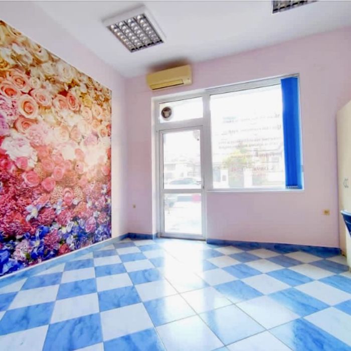 Офис магазин търговско помещение с наемател