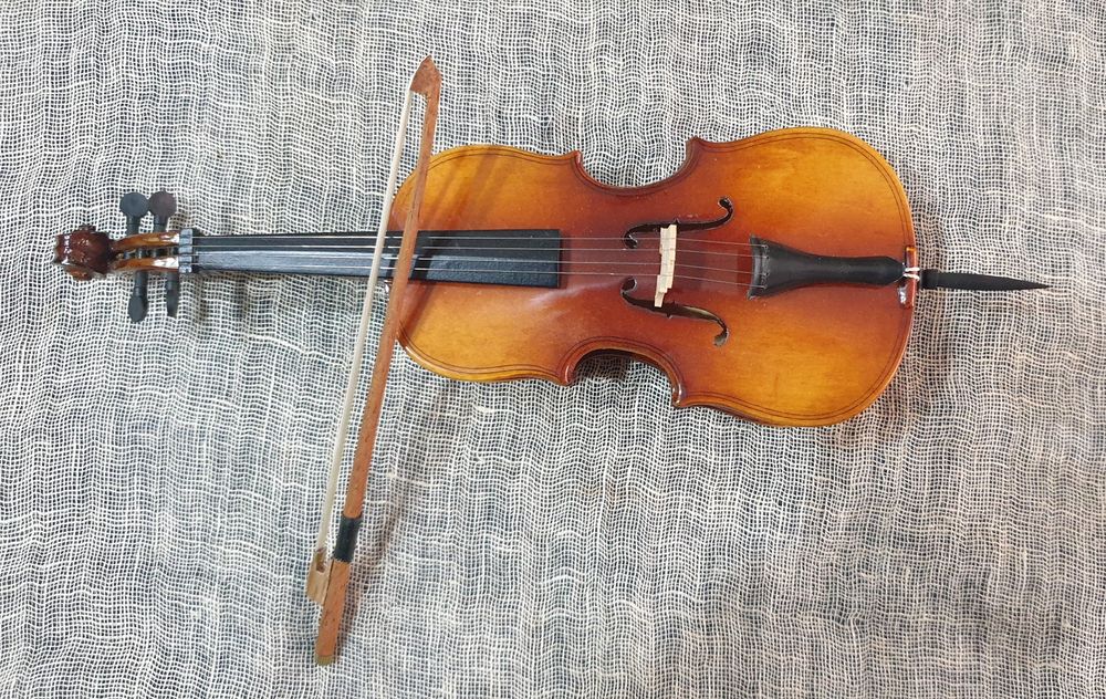 Умален модел на виолончело в калъф - сувенир