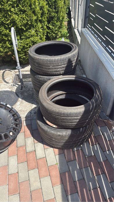 Vand jante mercedes pe 20 cu anvelope de vara