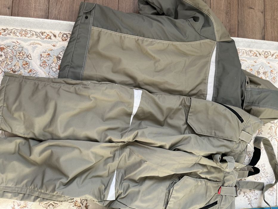 Продам зимнюю спецодежду