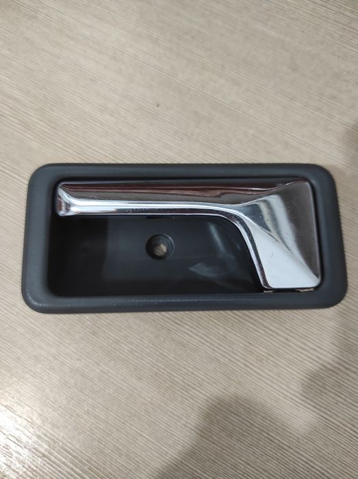 Ручки дверей мазда