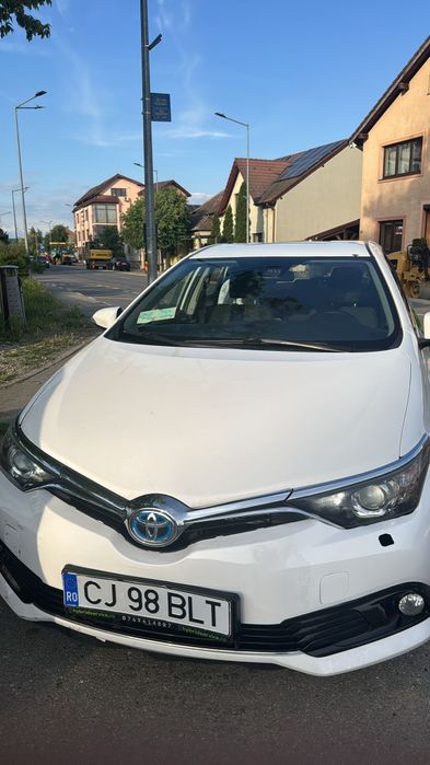 Inchiriez auto hybrid sau electric pentru Ride Sharing Bolt/ Uber