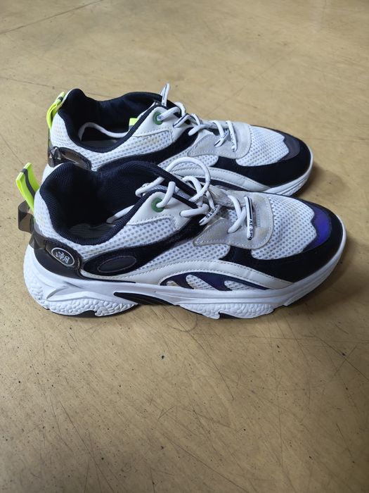 Кроссовки 40 размер