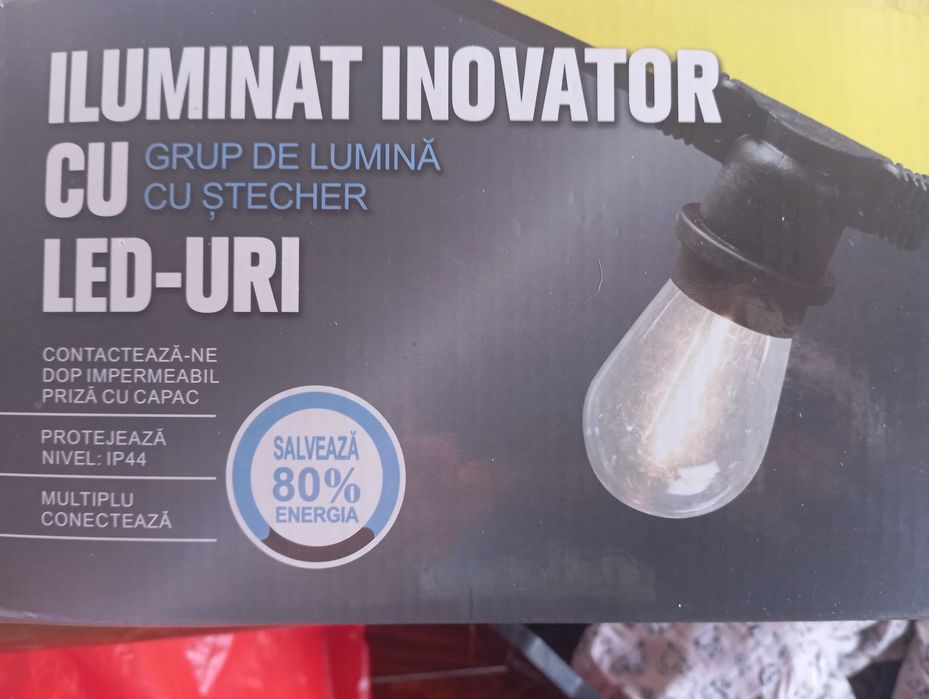 Vând ghirlandă luminoasă de 10 metri