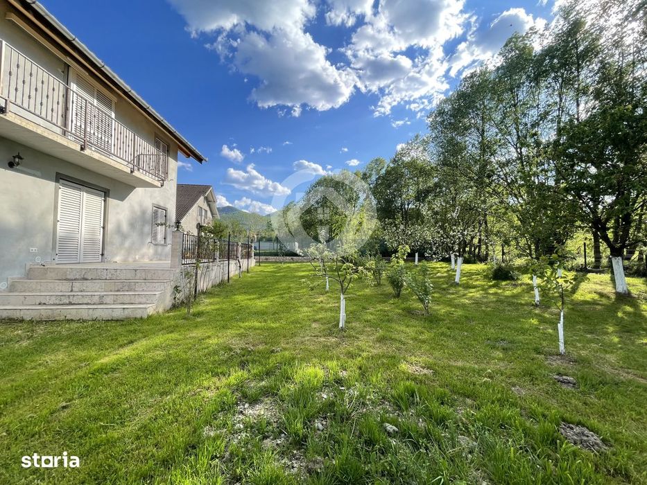 Vanzare Casa Individuala | 1000 Mp Teren | Tocile, Sibiu