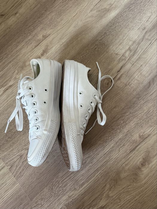Дамски обувки Converse Chuck Taylor