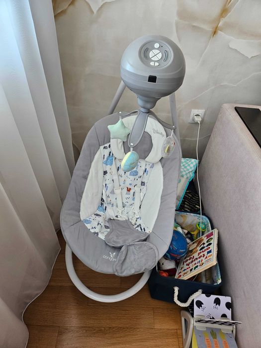 Бебшка електрическа люлка