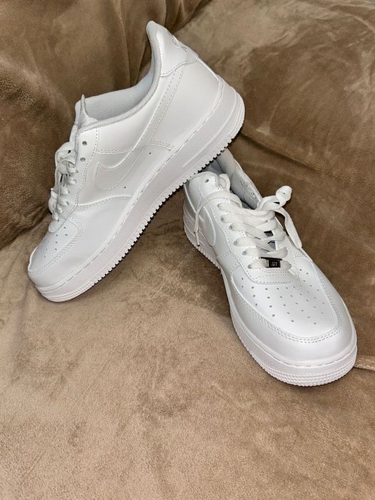 Nike air force white