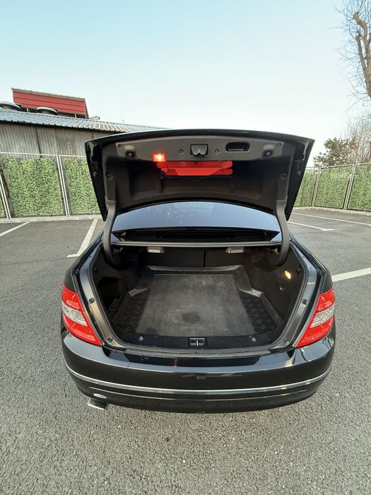 Mercedes C250 / 2009 / Euro 5 / 207.000km