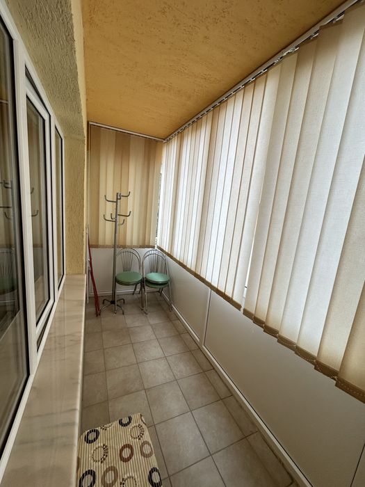 Apartament cu o cameră de închiriat.