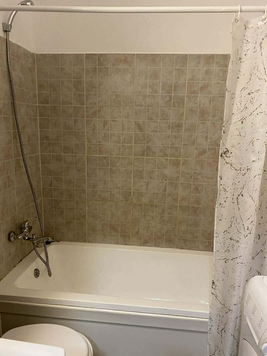 Garsoniera Calea craiovei 5 minute de ANAF Centru loc parcare inclus