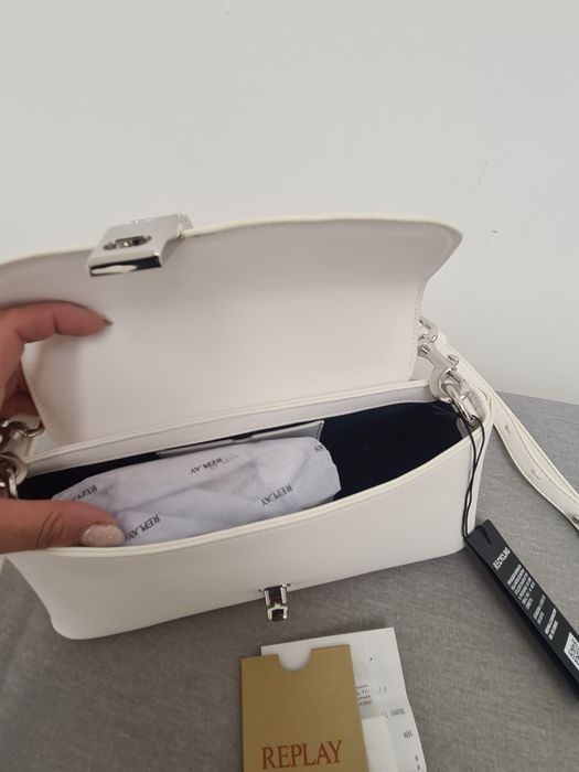 Чисто нова чанта на Replay