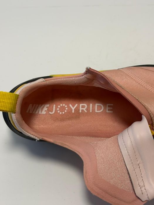 Adidași Nike JoyRide