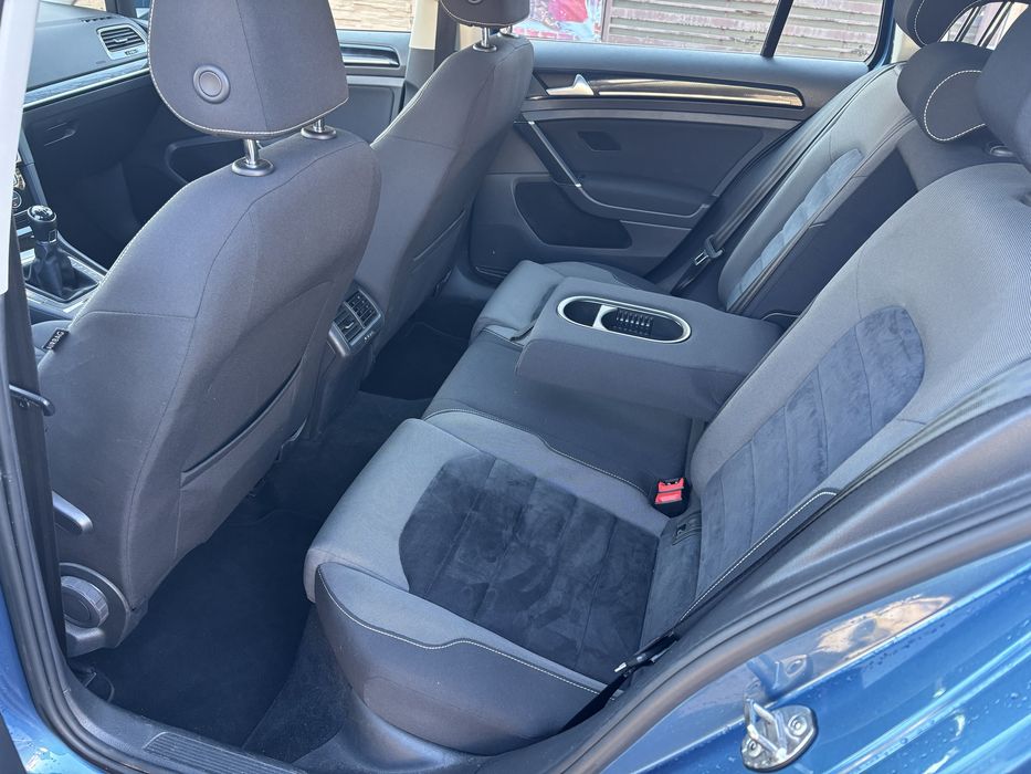 VOLKSWAGEN  GOLF. Vll EURO 6  fab 2017/Panoramic/Navi/Camera/carte ser