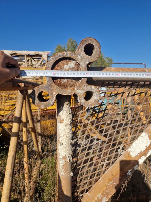 Продам секции башенного крана