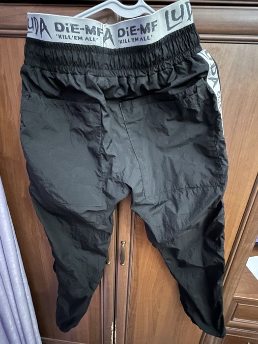 Панталон на Luda