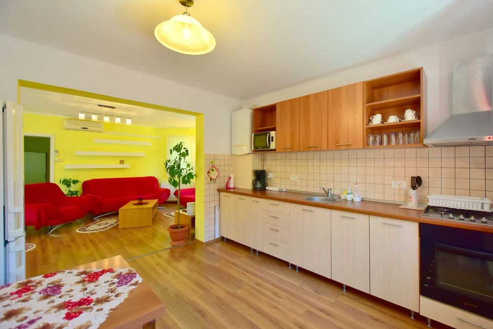 Proprietar,inchiriez casă parter-85mp,termen lung,Dumbrăvița,600euro