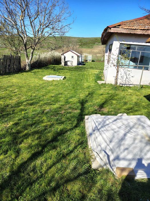 Teren de vanzare - 28km de Craiova