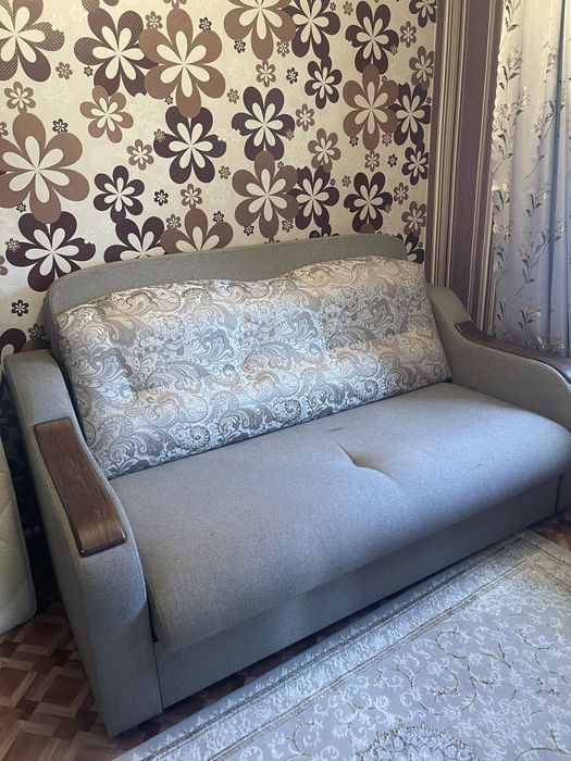 Продам диван в отличном состоянии