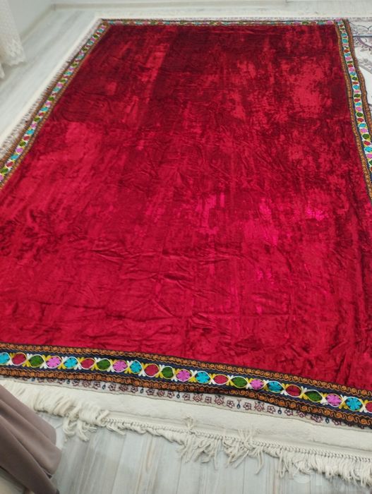 Suzani из Бахмала