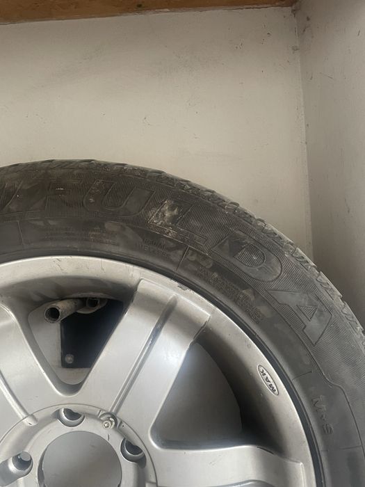 Set 4 roti jante + anvelope pentru suv