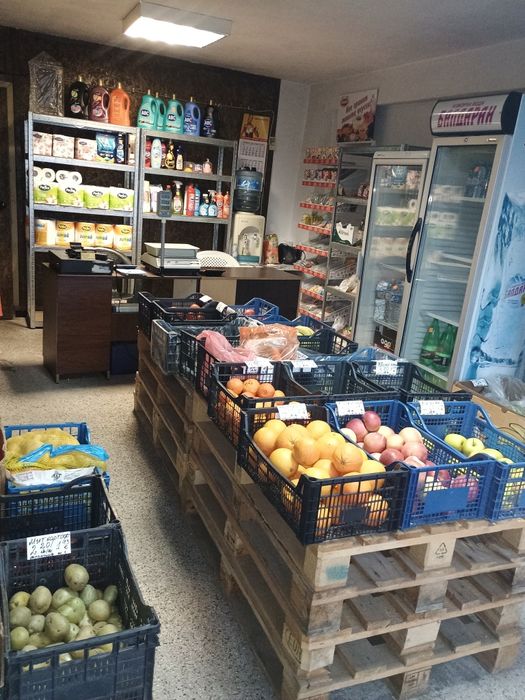 Дава се под наем Магазин в Стара Загора, Кольо Ганчев - 50 кв.м за 295.8 € - Снимка #4