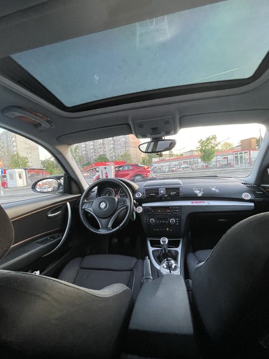 Vand Bmw seria 1 motor 2.0 Benzina 143Hp