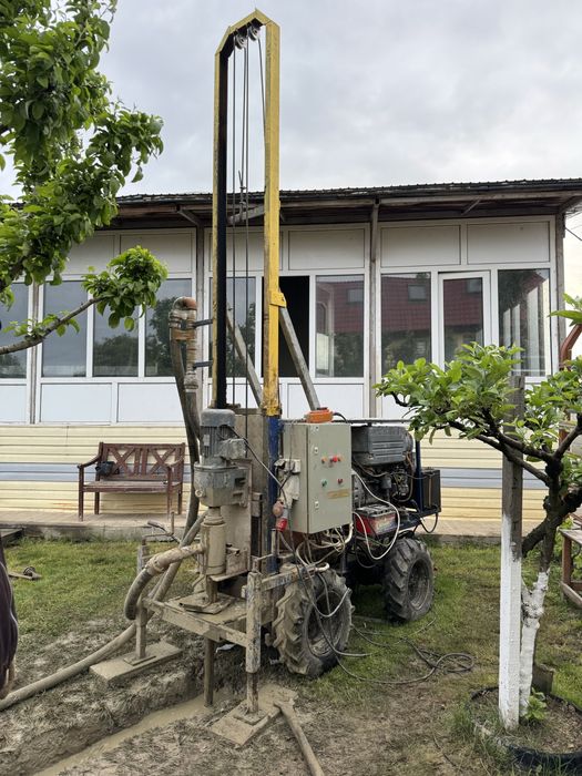 FORAJE PUTURI APĂ 40-100m Mecanizate/ Denisipari