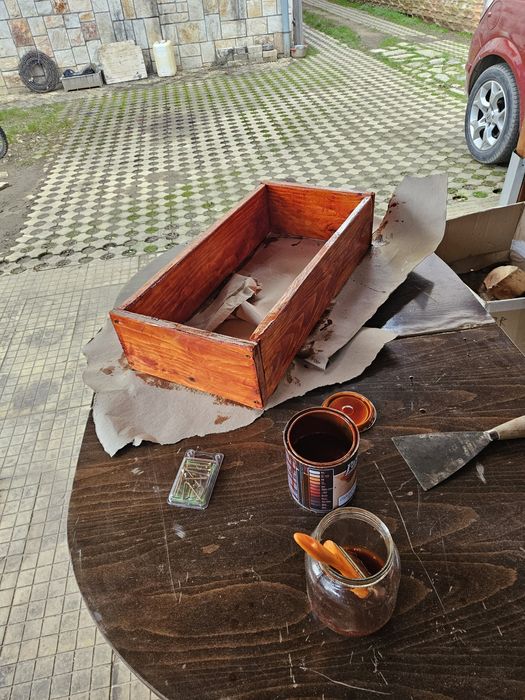 Ръчно изработени дървени рафтове