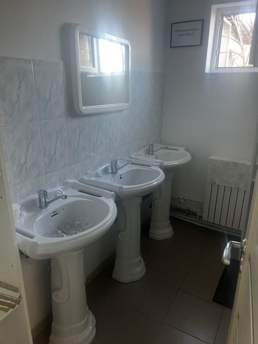 Inchiriere casa cazare mucitori