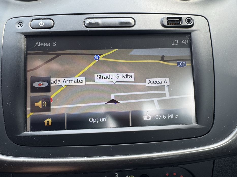 Navigatie originala logan 2