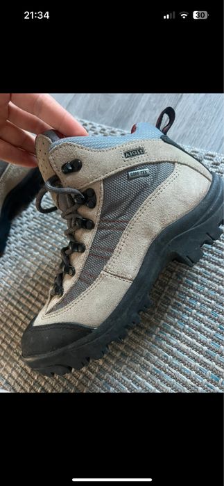 Ghete Aigle ,potrivit pentru sezonul rece.