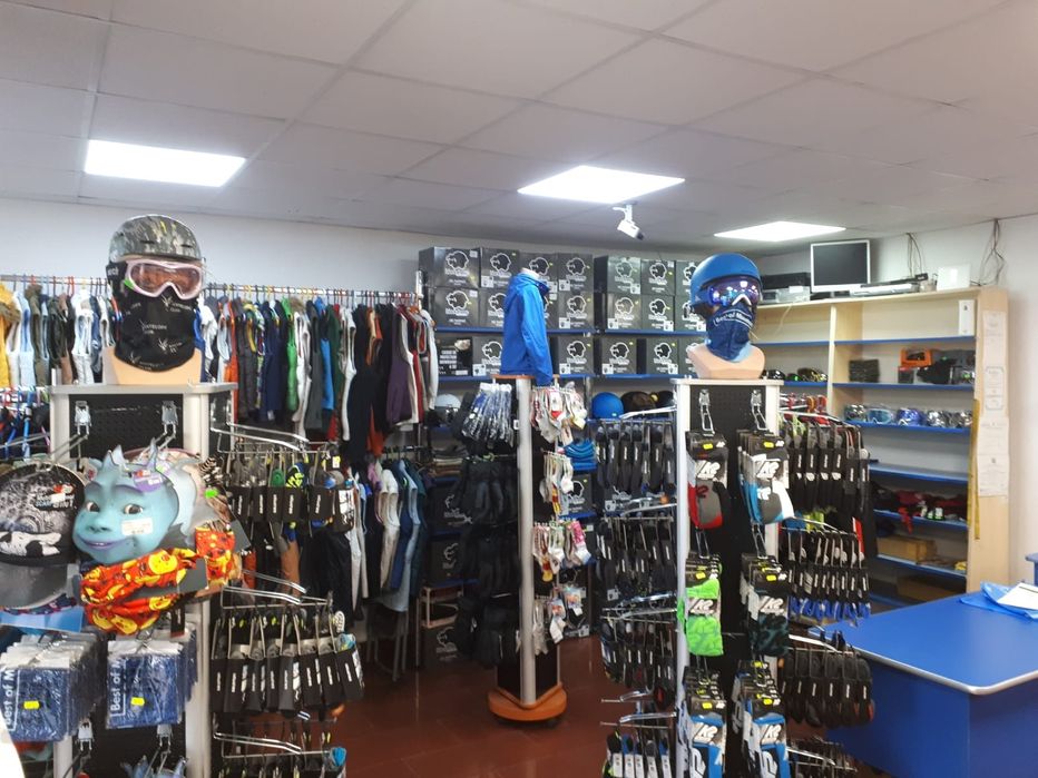 Magazin echipament complet de ski,schi și snowboard, clapari boots