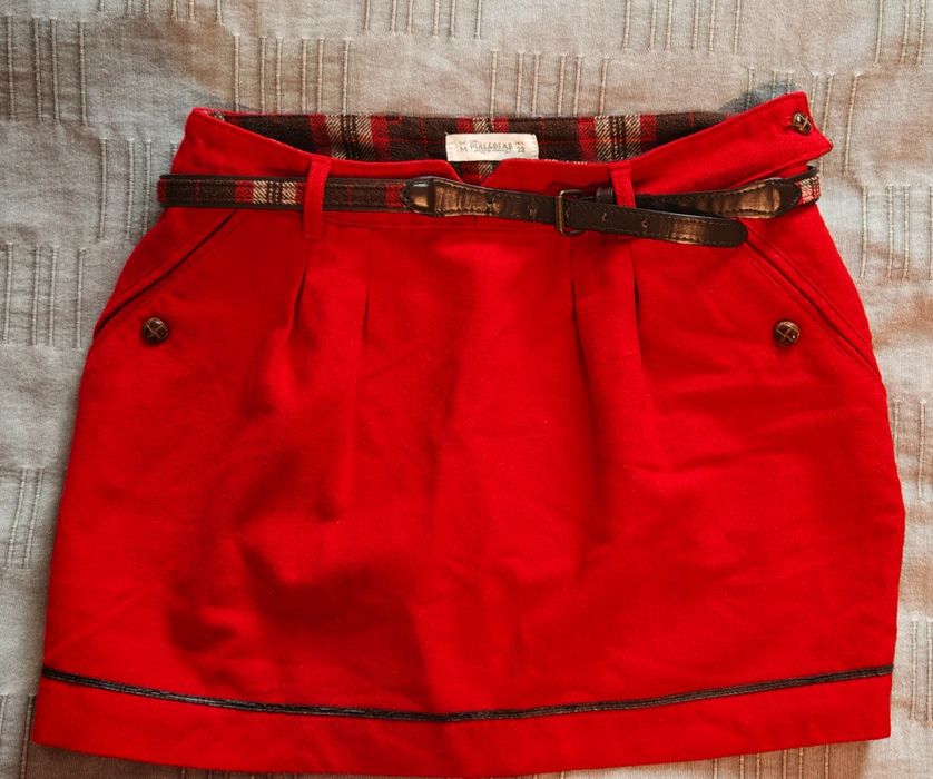 Дамска риза Fornarina & пола Pull&Bear