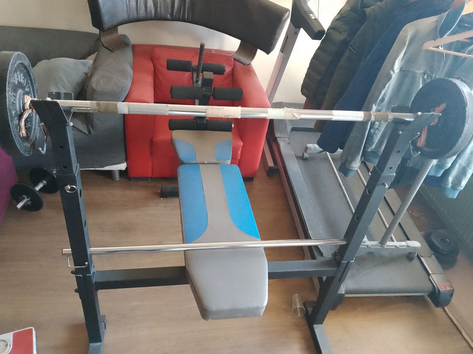 Комбинирана Лежанка с лост и тежести