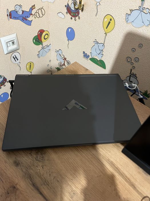 Victus hp gaming laptop 15