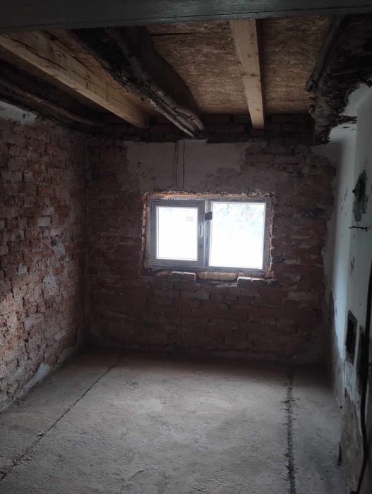 Продавам къща в гр. Криводол