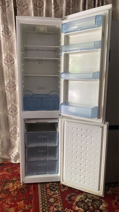 Холодильник Beko рабочий