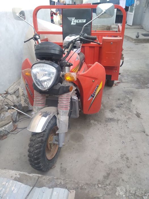 Mototsikl 1.5 tonnalik sotiladi yangi