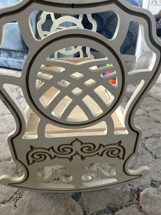 Продаётся бесик (колыбель)